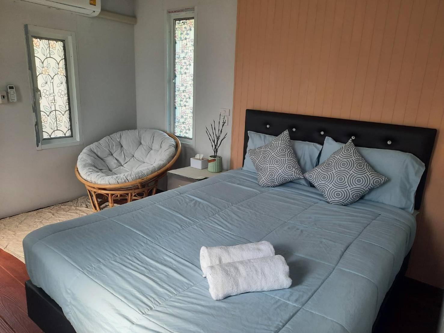 Ferienwohnung Homlomchomsuan หอมลมชมสวน Ban Mai  Exterior foto