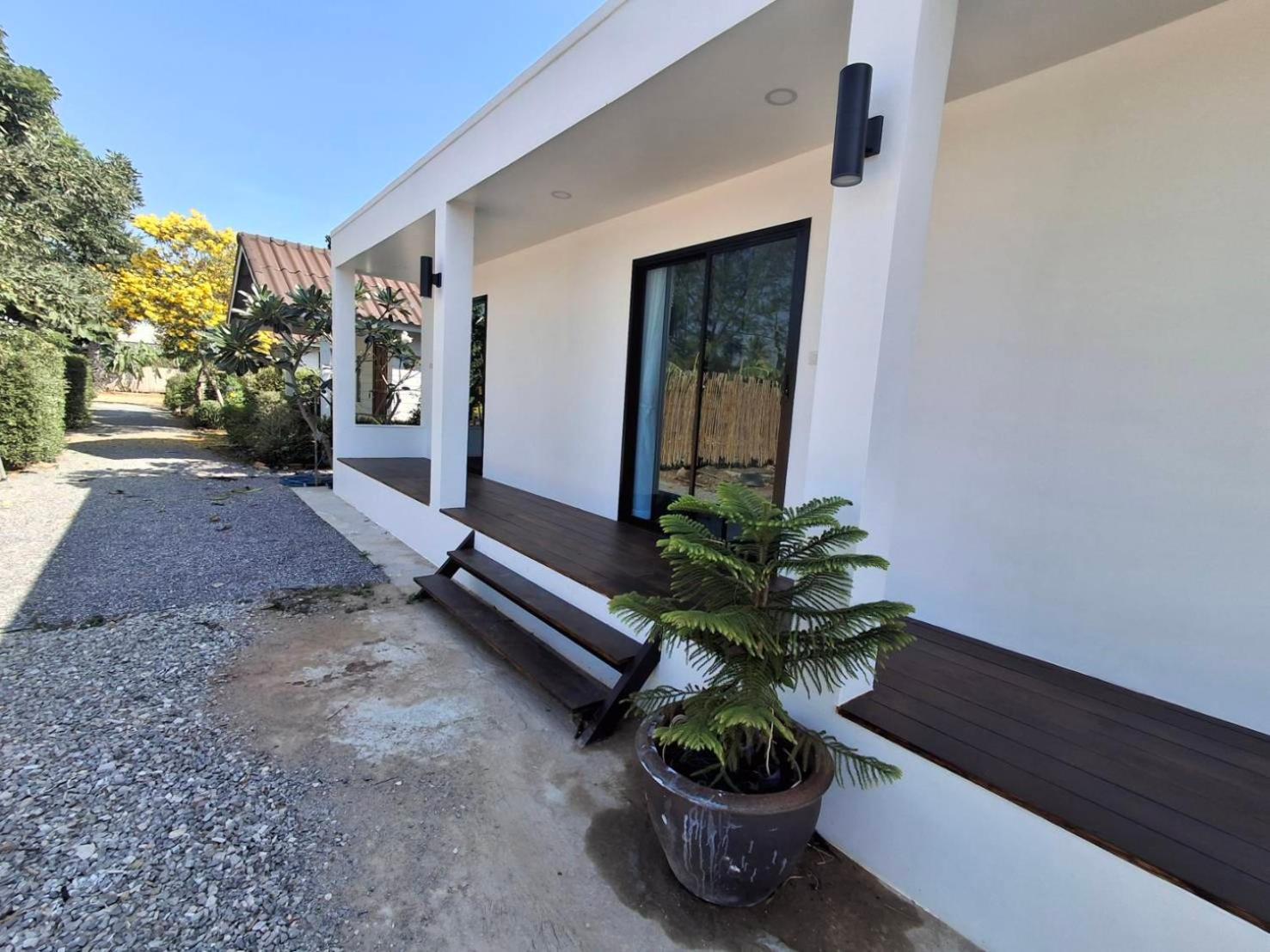 Ferienwohnung Homlomchomsuan หอมลมชมสวน Ban Mai  Exterior foto