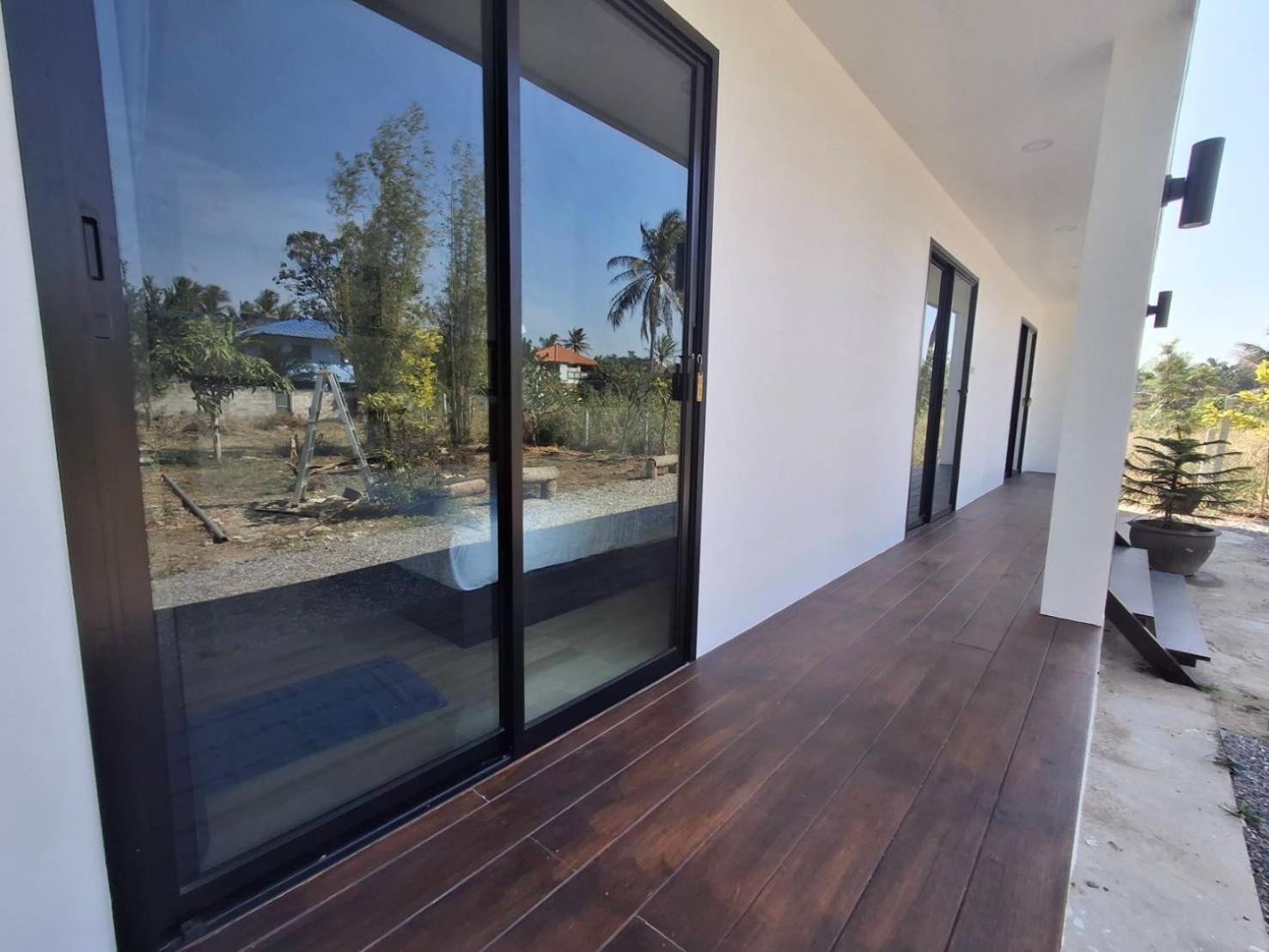 Ferienwohnung Homlomchomsuan หอมลมชมสวน Ban Mai  Exterior foto
